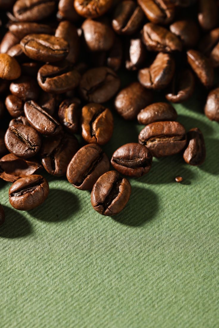 Brawn Coffee Beans — Medium‑Dark Roast | 100% Arabica Whole Beans | 1KG | Fresh Valve Bag